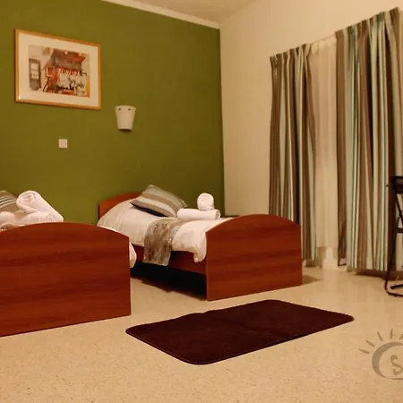 Sunstone Boutique 3*