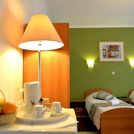 Guest house Sunstone Boutique 3*