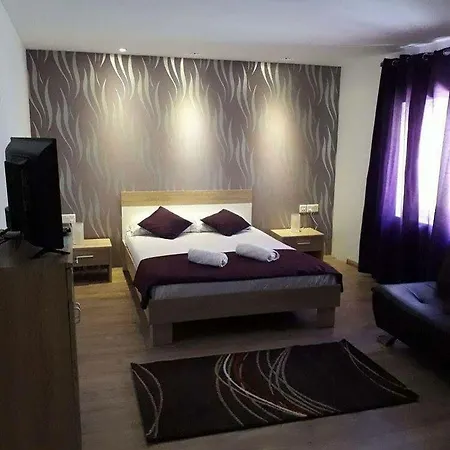 Sunstone Boutique Guest house 3*