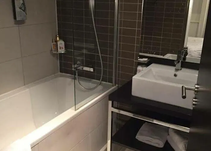 Sunstone Boutique 3*